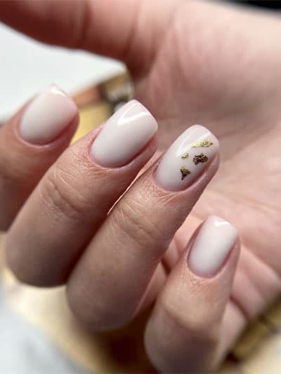 Manichiura cu Oja Semipermanenta - 11