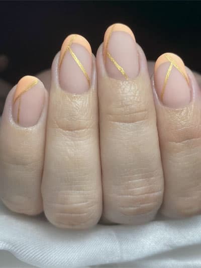 Manichiura cu Oja Semipermanenta - 5