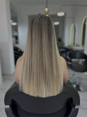 Păr vopsit ombré, șuvițe blond. 12 Par vopsit ombre suvite blond7