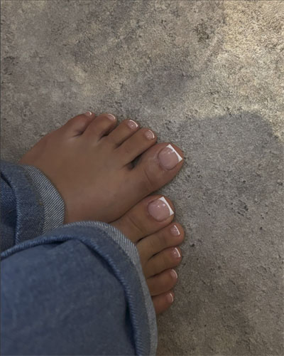 Pedichiură cu gel 10 pedichiura gel7